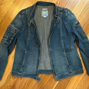 Spring ‘04 Large Old Navy Jean Jacket